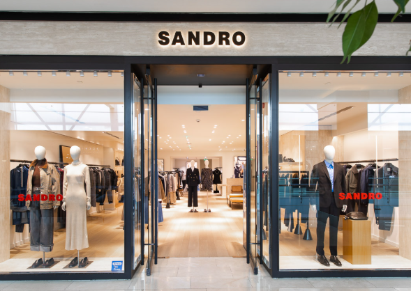 Sandro Paris Geschäft